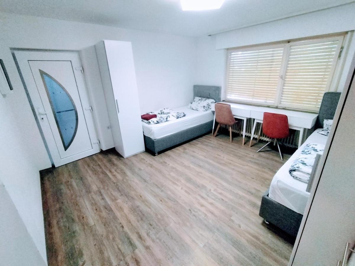 Апартаменты Fmi110 Next To Airport Рюссельхайм Экстерьер фото